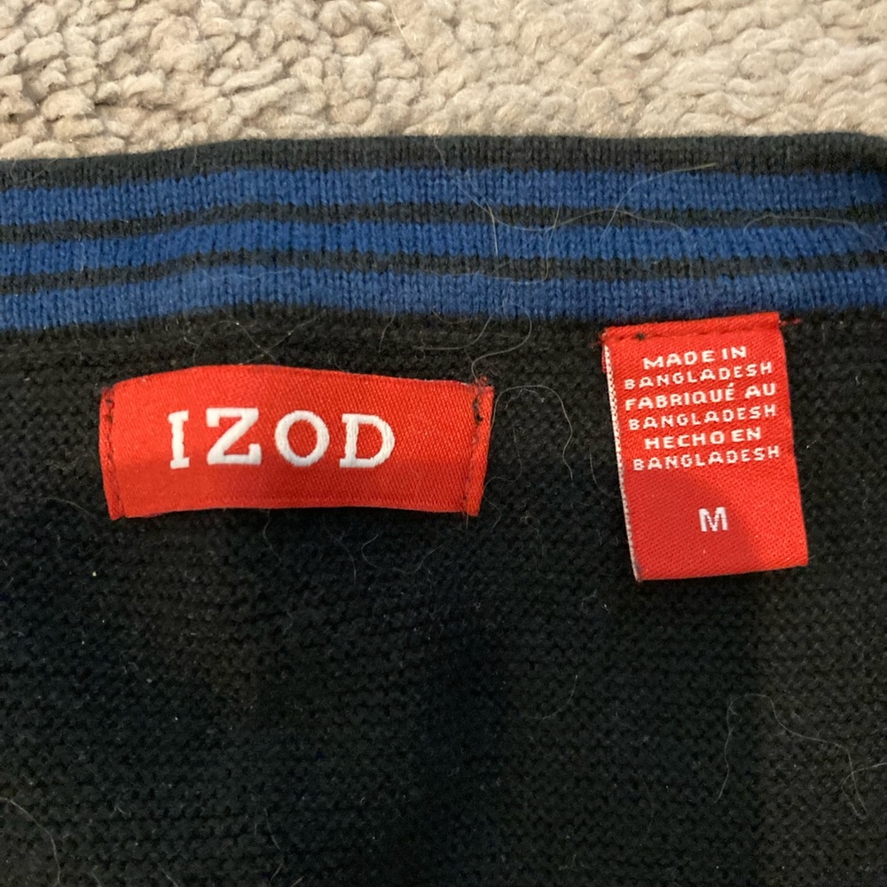 Preppy Izod black sweater vest - Picture 2 of 4